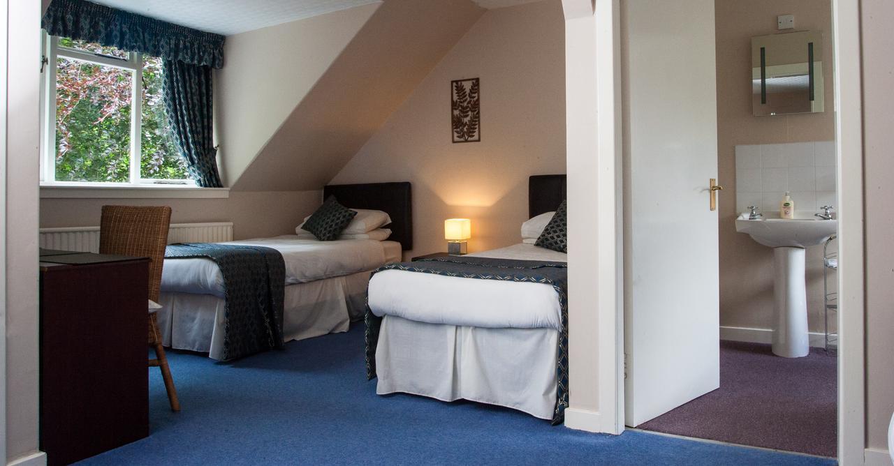 The Cnoc Hotel Struy Exterior photo